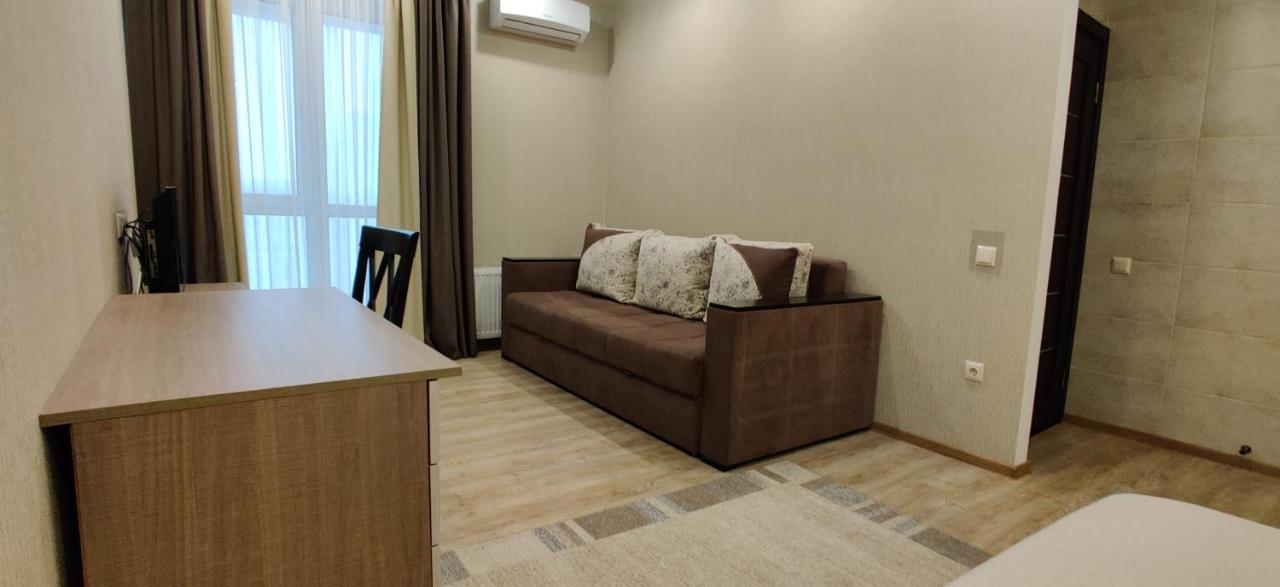 Сучасна Квартира Lutsk Luaran gambar